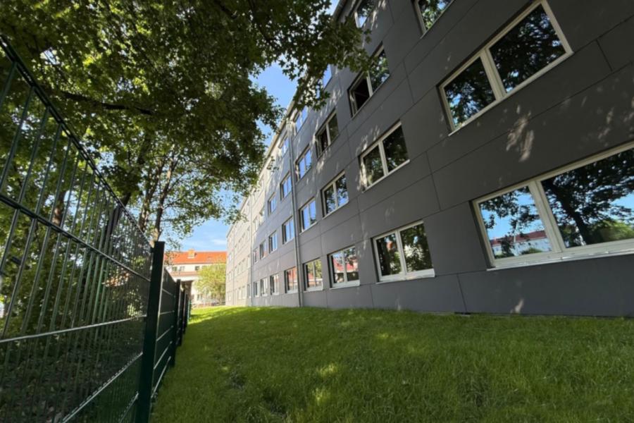 Slide Nummer 4